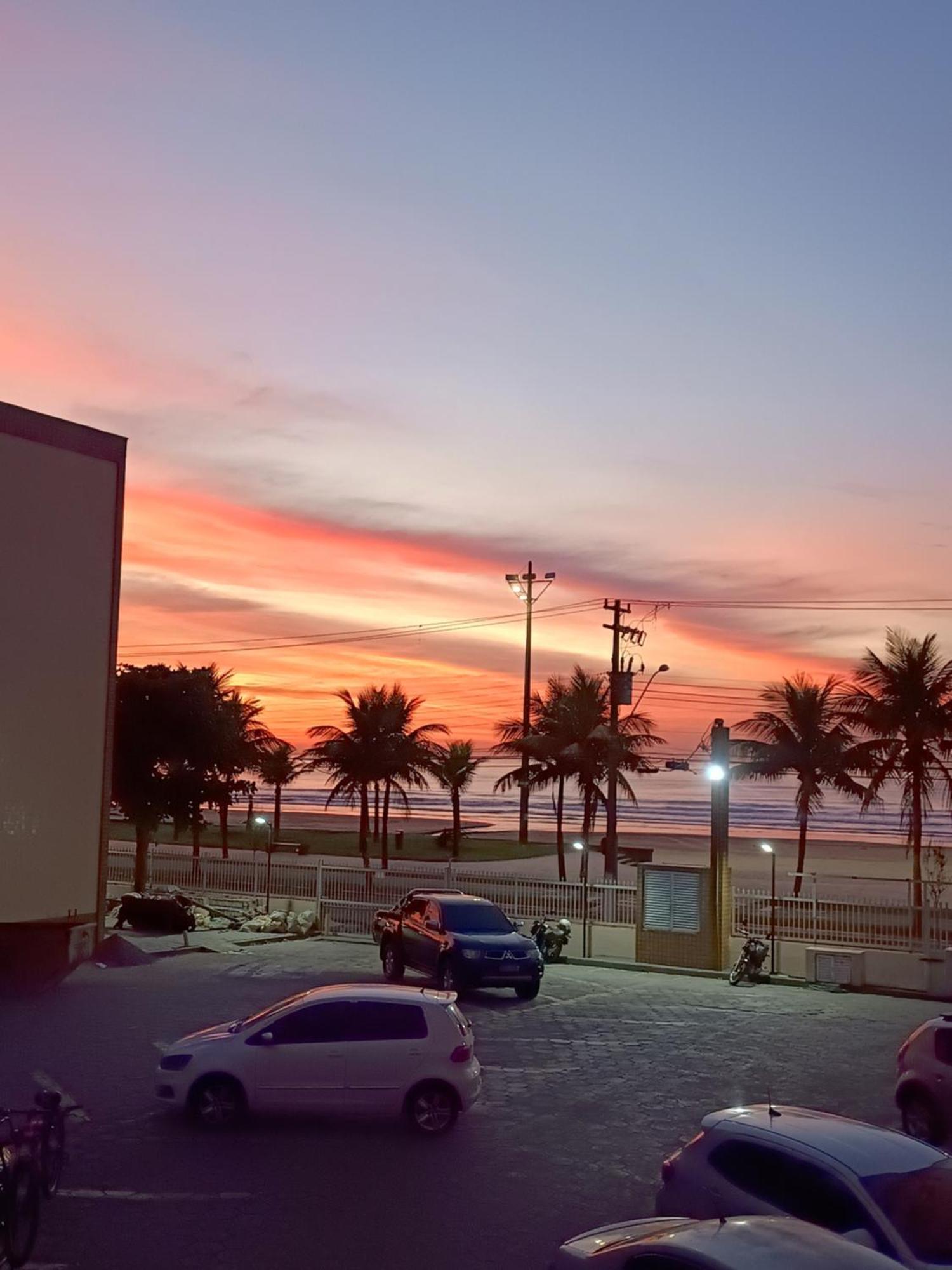 Kitnet Frente Pro Mar Em Vila Caicara, Portaria 24 Hs E Wifi Praia Grande  Exterior foto